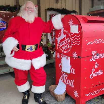 Christmas at Leon's Garden World